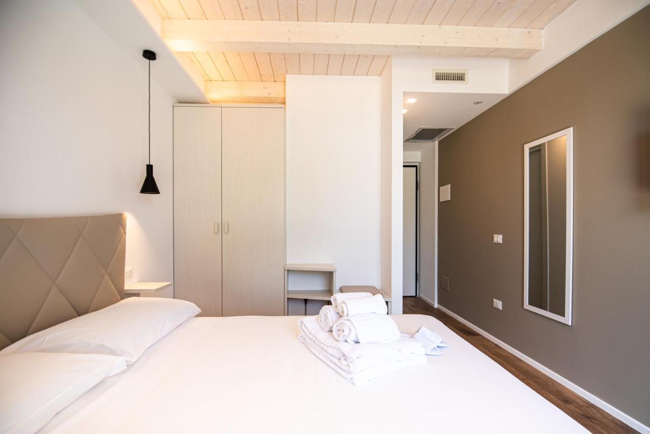 La Perla Relais Bed & Breakfast Numana Exterior photo